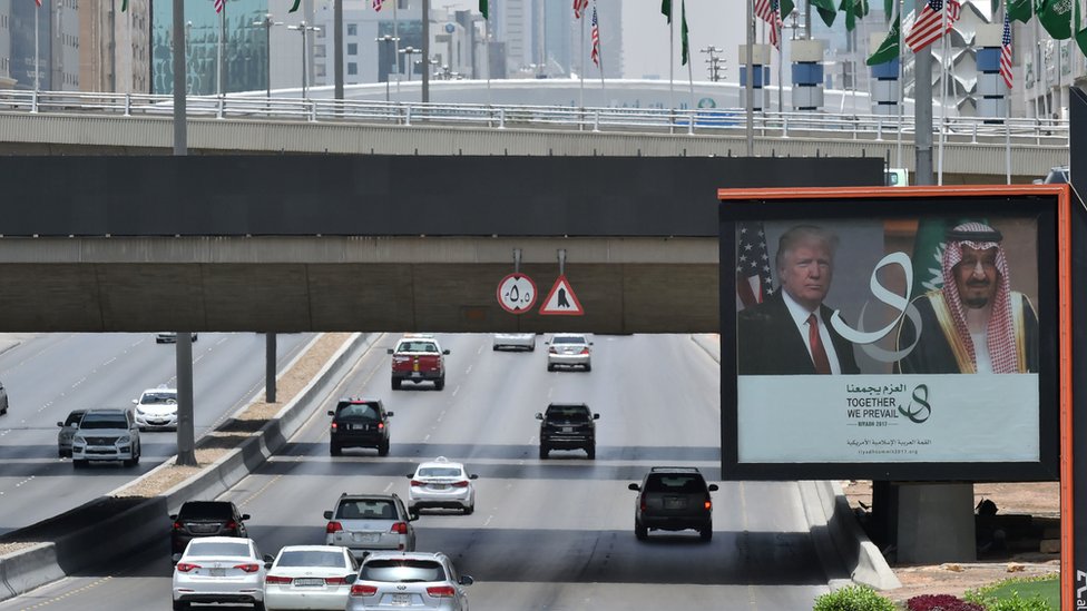 Kremlin dice que tiene la transcripción de conversación entre Trump y Lavrov Kremlin dice que tiene la transcripción de conversación entre Trump y Lavrov