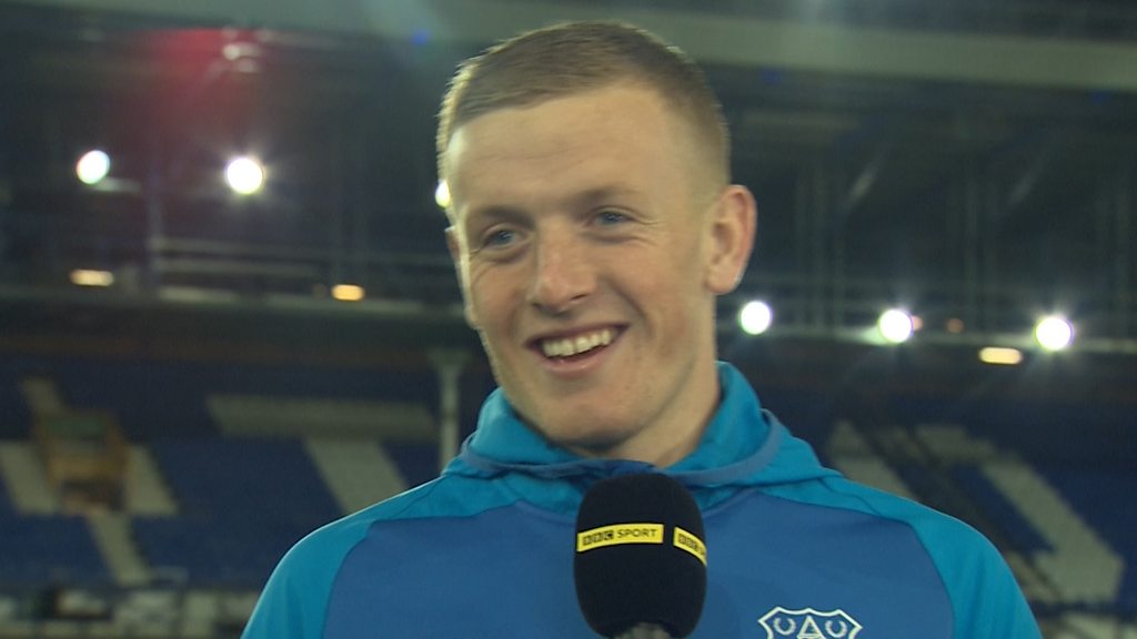 Match of the Day 2: Jordan Pickford admits 'forgetting' to do penalty research