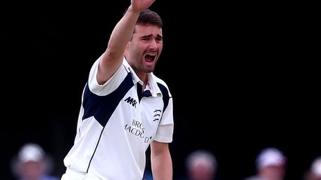 Middlesex & Somerset settle for draw