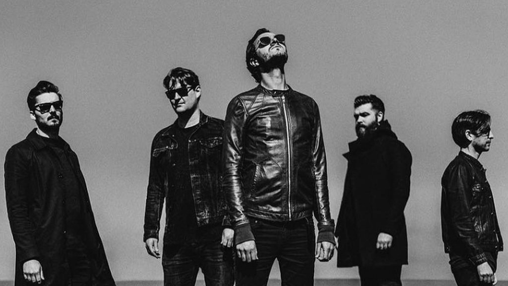 Premier League predictions: Lawro v rock band Editors