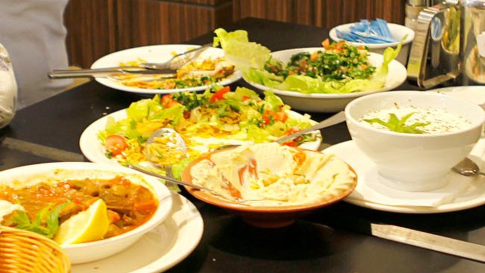أطعمة وأطباق لبنانية