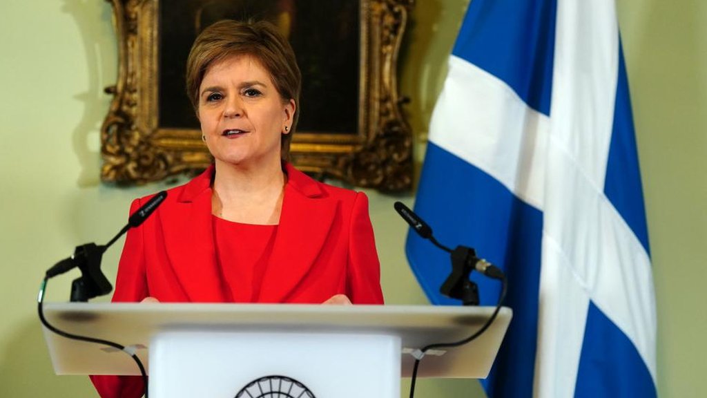 英スコットランドのスタージョン自治政府首相、辞任へ 記者会見で発表