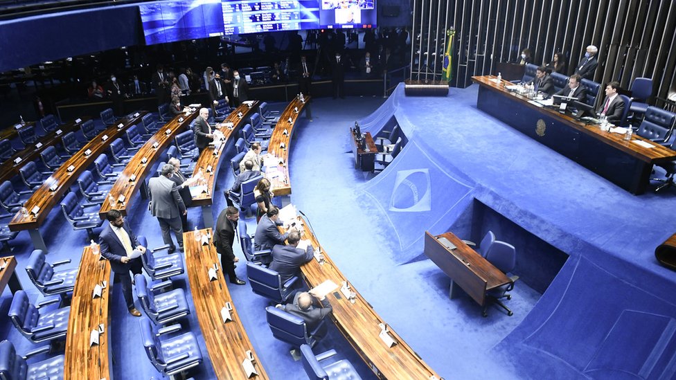 Lula vai pedir votos para Flávio Dino às vésperas da sabatina no Senado