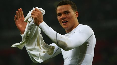 Jenas announces football retirement