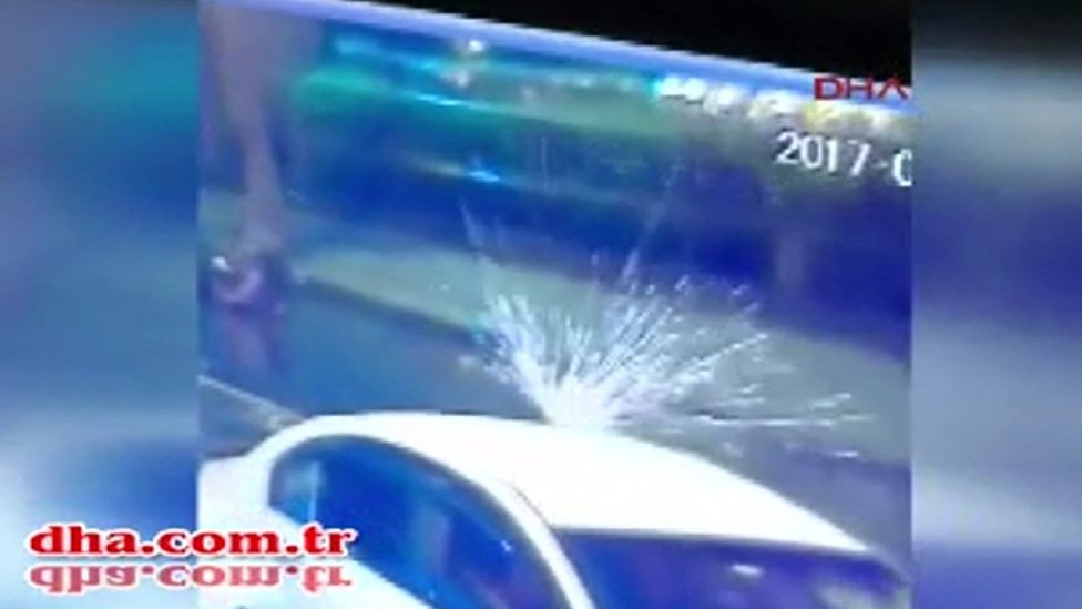 Istanbul nightclub attack: Gunman 'caught on camera'