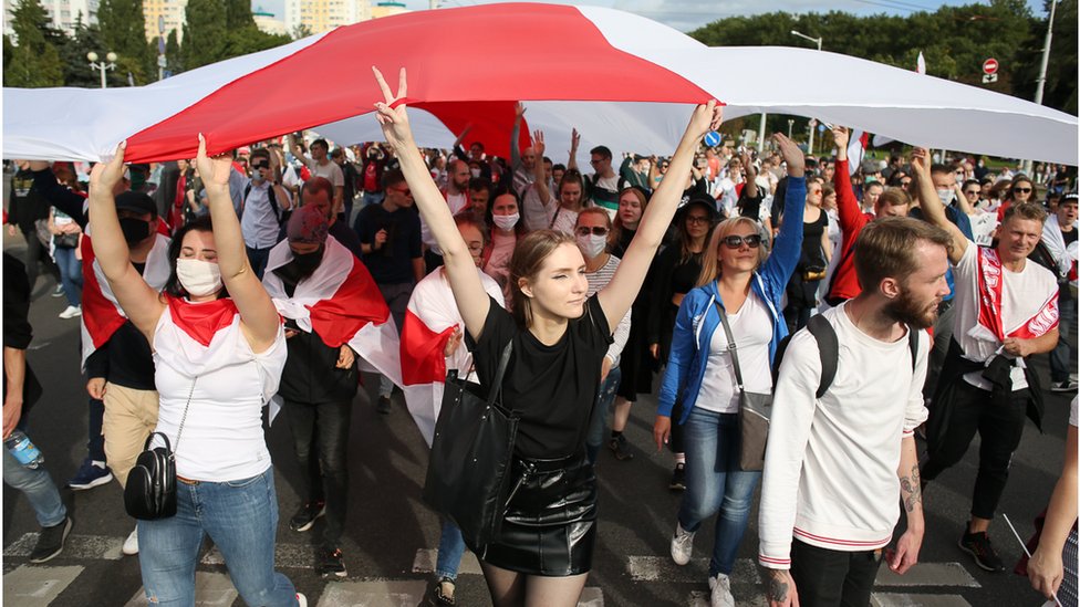 Порно видео Трахнул тетю против воли. Смотреть Трахнул тетю против воли онлайн