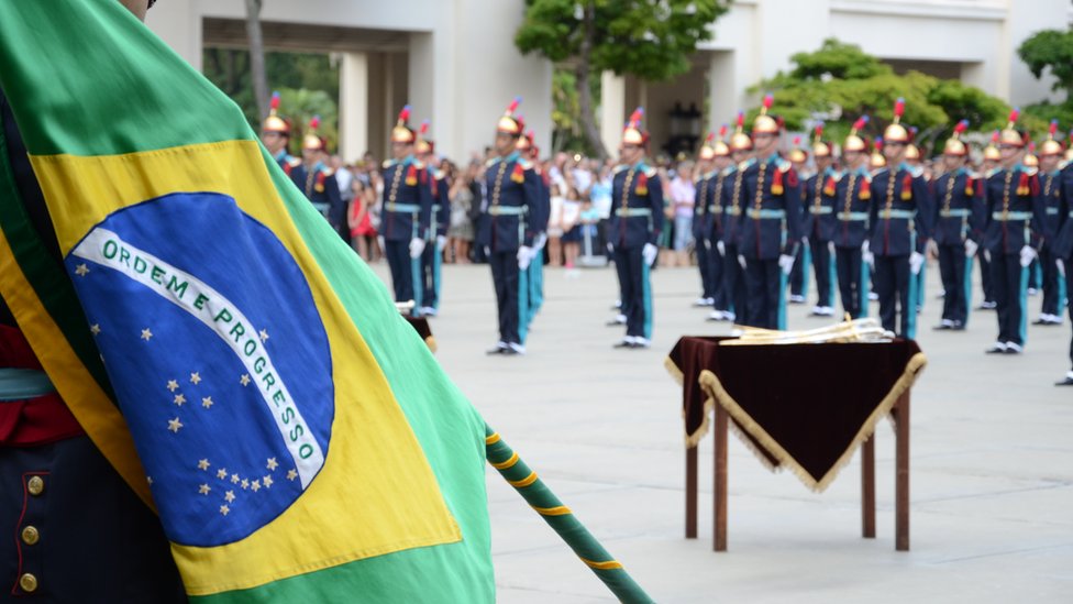 Pela primeira vez, Exército recebe mulheres na Aman para ensino