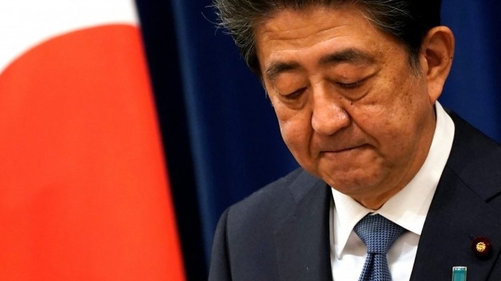 安倍首相が辞意発表、持病悪化を理由に - BBCニュース