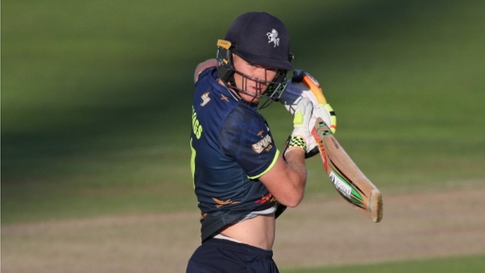 Yorkshire Beaten by Leicestershire