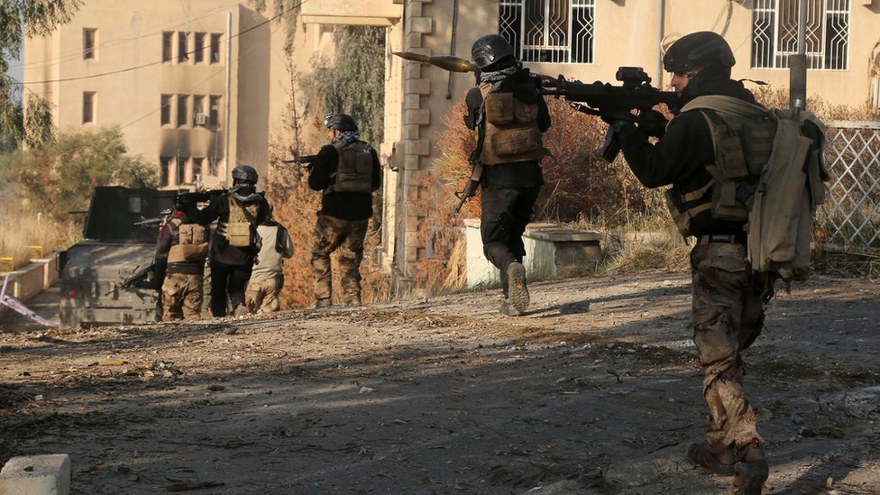 Aleksandr Shchukin bilan jinsiy aloqa