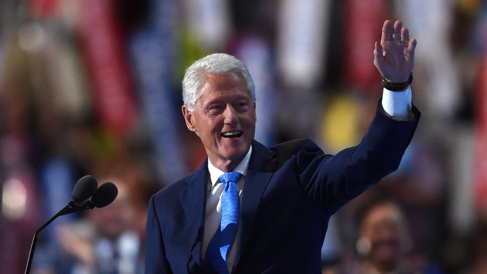 米大統領選2016】民主党、クリントン氏を正式指名 女性初 - BBCニュース
