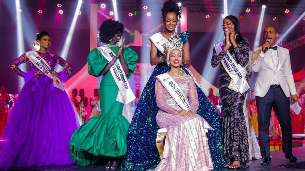 Xxx porno tugilgan video