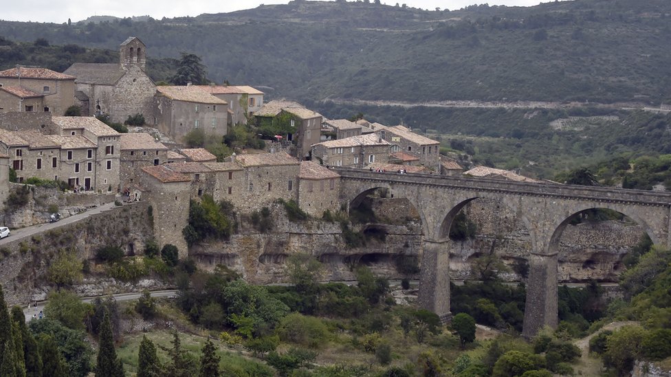 Desde hace siglos, los pueblos de esta región han estado apartados dada su geografía. Región de Provenza, Francia