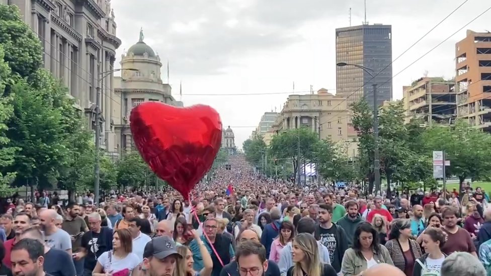 Oslobođenje Srbija i politika Šetaćemo dok se ne ispune svi zahtevi