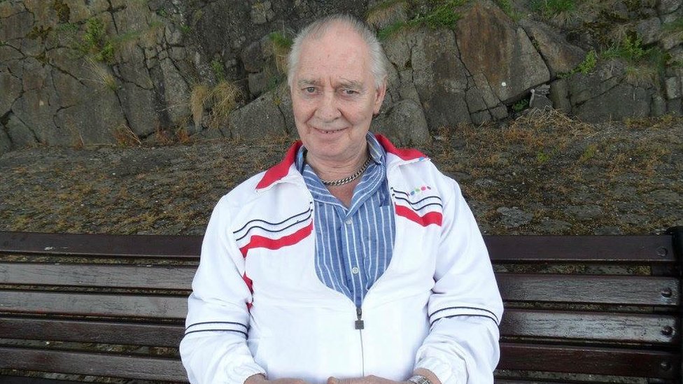Carrickfergus: Funeral for Eddie Girvan, 67, found stabbed - BBC News
