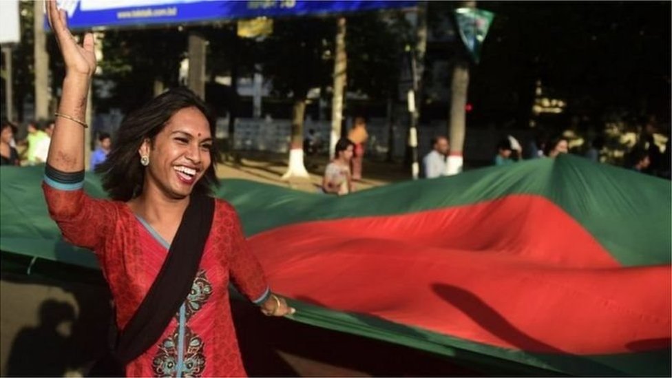 Yashirin kamera porno videolar