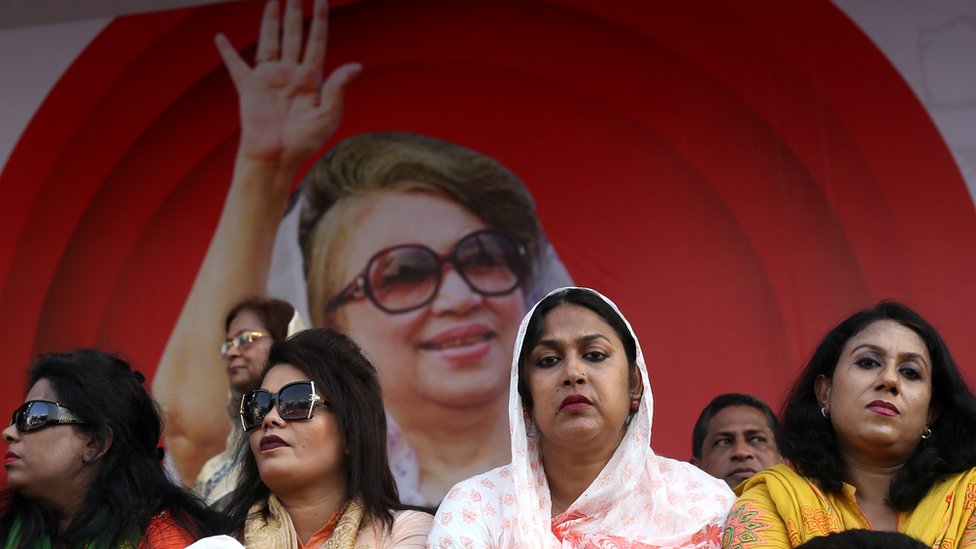 Porno u eng yuqori mushuk ustida