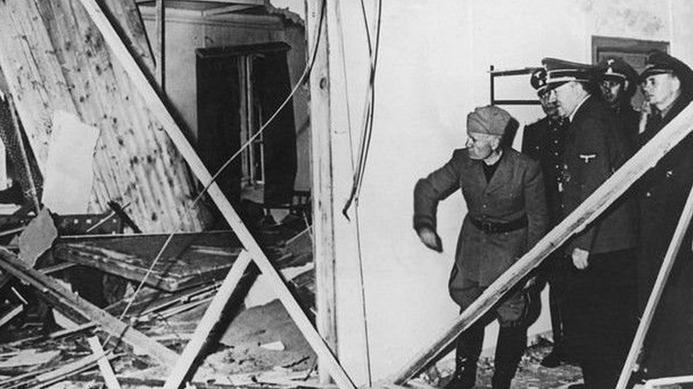 Proktolog qabulida porno videolarni tomosha qilish Fuck Tube da Anna Semenovich bilan jinsiy aloqa