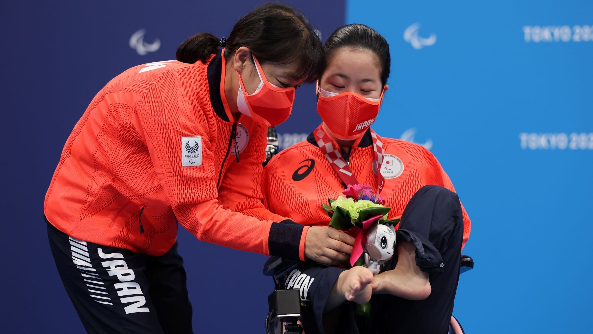 東京パラ】 新競技バドミントン、里見が金 日本女子勢は1日でメダル5個 