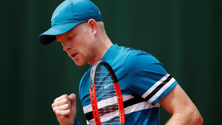 Kyle Edmund reaches French Open third round at Roland Garros
