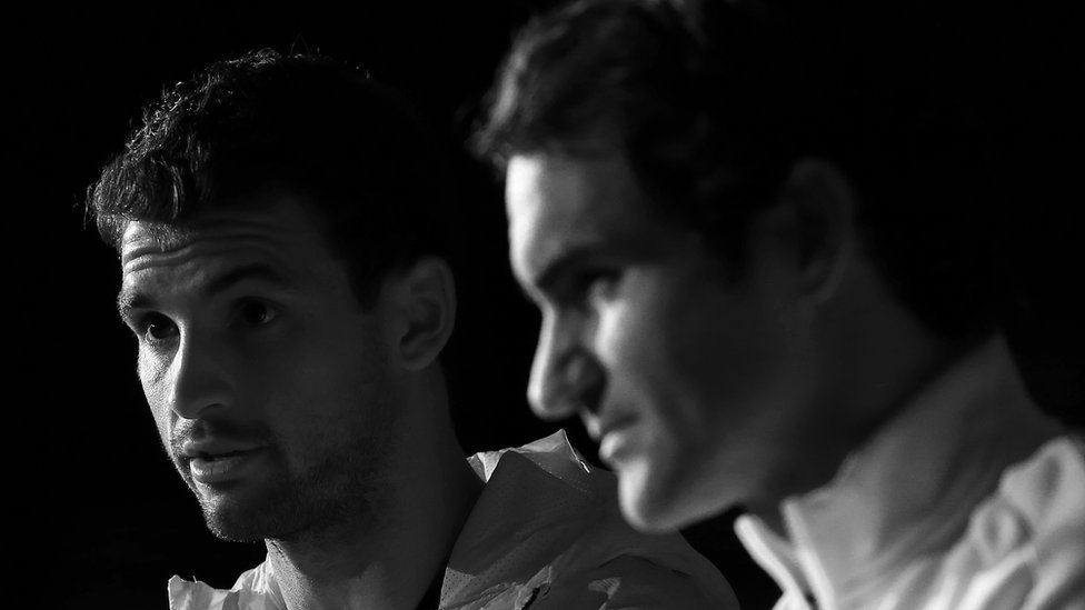 Grigor Dimitrov junto a Roger Federer