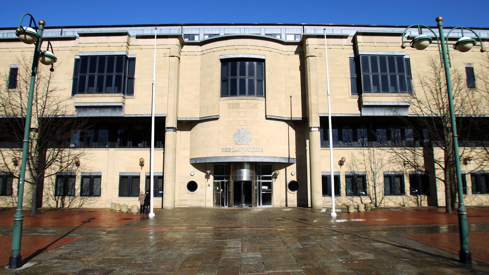Judge disciplined for offering to pay teenage girl's fine