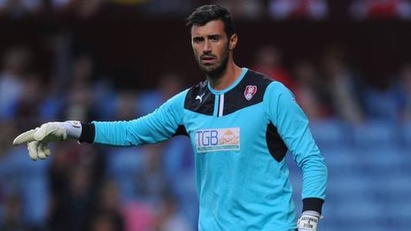 Experienced keepers join Mansfield