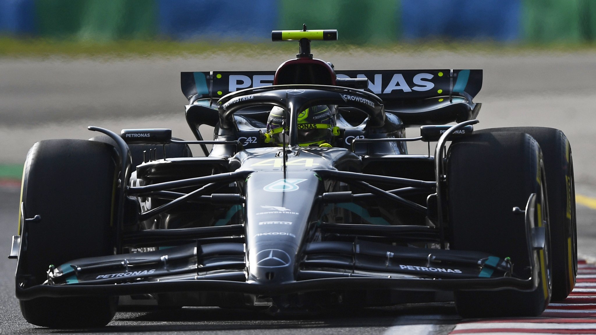 Hungarian Grand Prix: Lewis Hamilton unhappy with his Mercedes