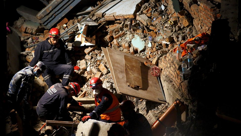 尼泊爾2015年發生嚴重地震，多國派出人員協助救災