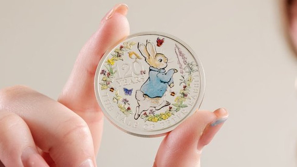 New £5 coin celebrates 120 years of Peter Rabbit - CBBC Newsround