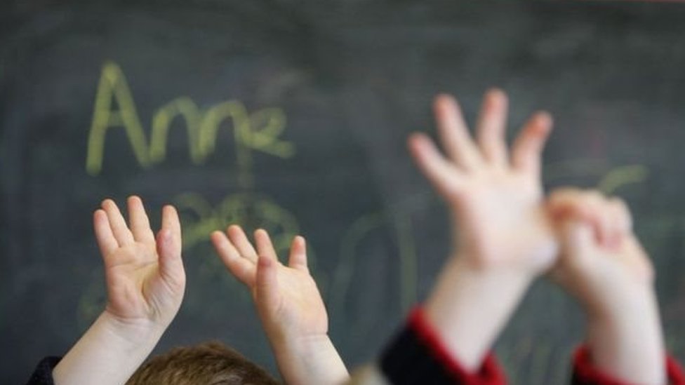 Porno külotlarda etuk ayollar Tender mushuk bilan jinsiy aloqa video