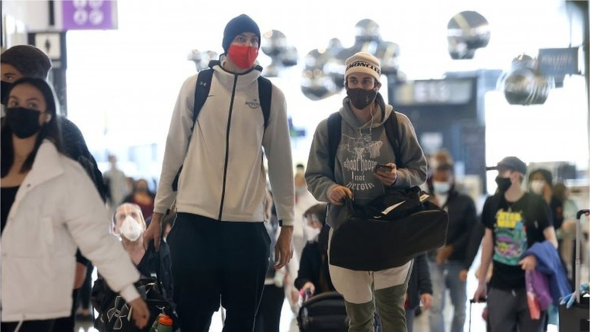 ファウチ博士、12月に政府職を退任へ アメリカ感染症対策の「顔