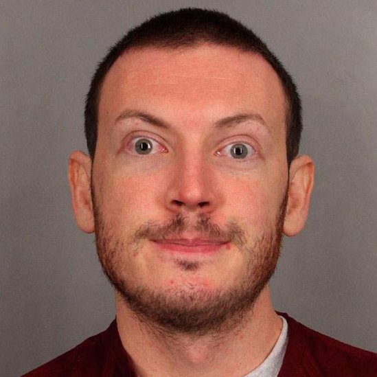 James Holmes, detenido.