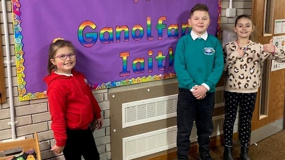 Ukrainian children learn Welsh at Anglesey schools