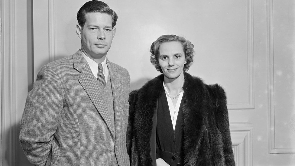 صورة للملك ميخائيل عام 1951 مع زوجته الملكة آن، التي توفيت العام الماضي
