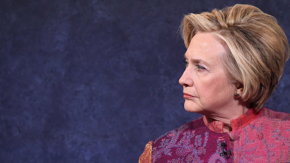 Hillary Clinton criticó duramente a Shkreli por los abusos en los que pueden incurrir algunos empresarios en Estados Unidos.