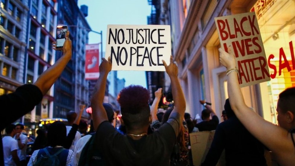 US police shootings: Protests spread with dozens of arrests