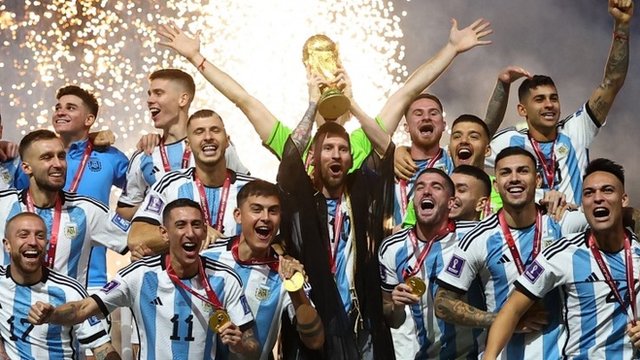 Copa do Mundo 2022: os legados (positivos e negativos) deixados pelo  Mundial no Catar - BBC News Brasil