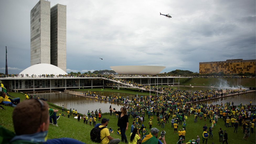 Brasileira é reconhecida nos EUA por projetos beneficentes, Belpress