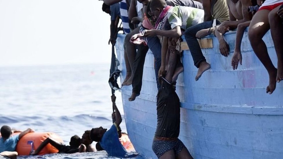 الآلاف من المهاجرين يحاولون كل سنة الوصول إلى أوربا بعبورهم البحر الأبيض المتوسط.