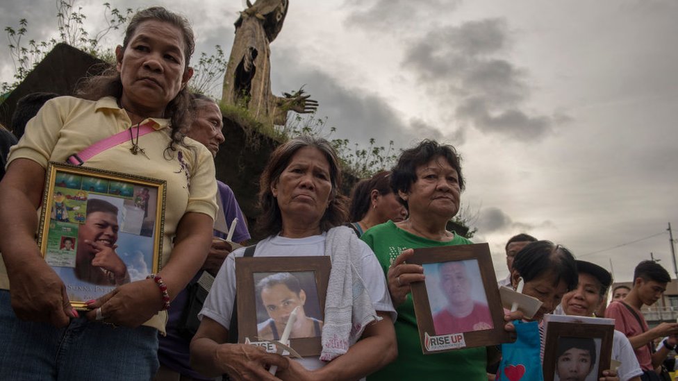 Miles de filipinos han perdido la vida desde que Duterte inició su guerra contra las drogas en el país, hace apenas un año y medio.