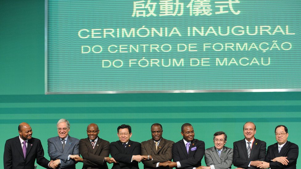 2010年在澳門舉行中國-葡語國家經貿合作論壇第三屆部長級會議。