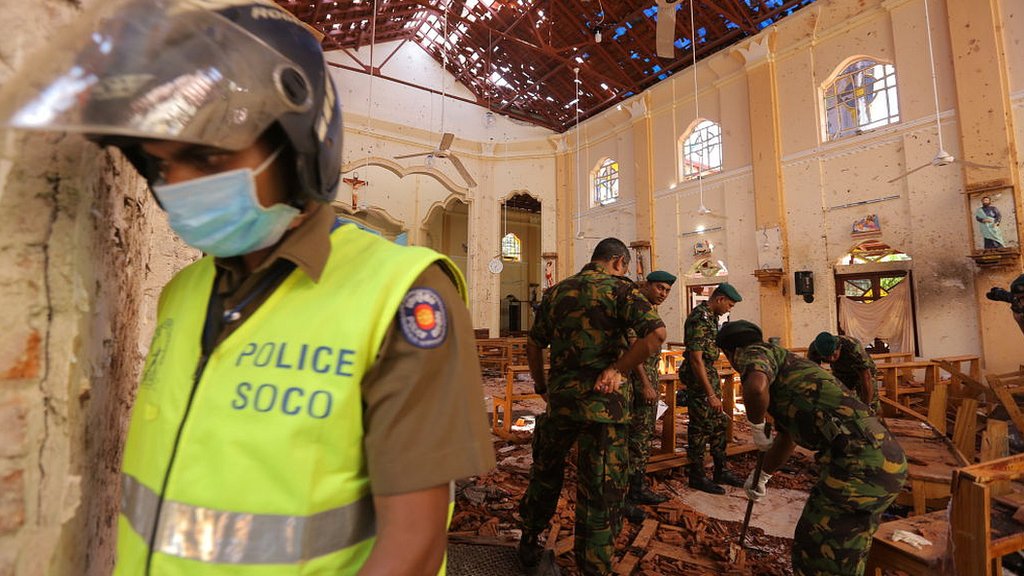 Sri Lanka attacks: 'International network' linked to bombings