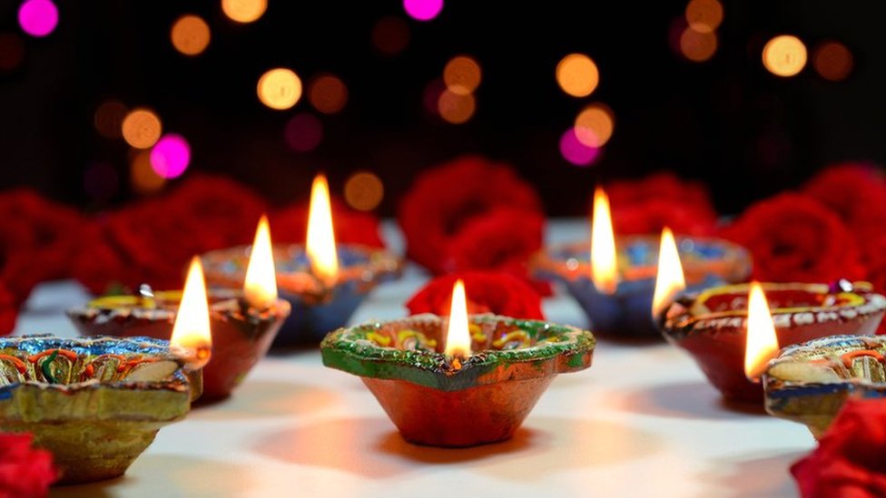 Things We Love About Diwali