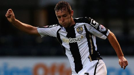 Adams hailed for Stags debut display