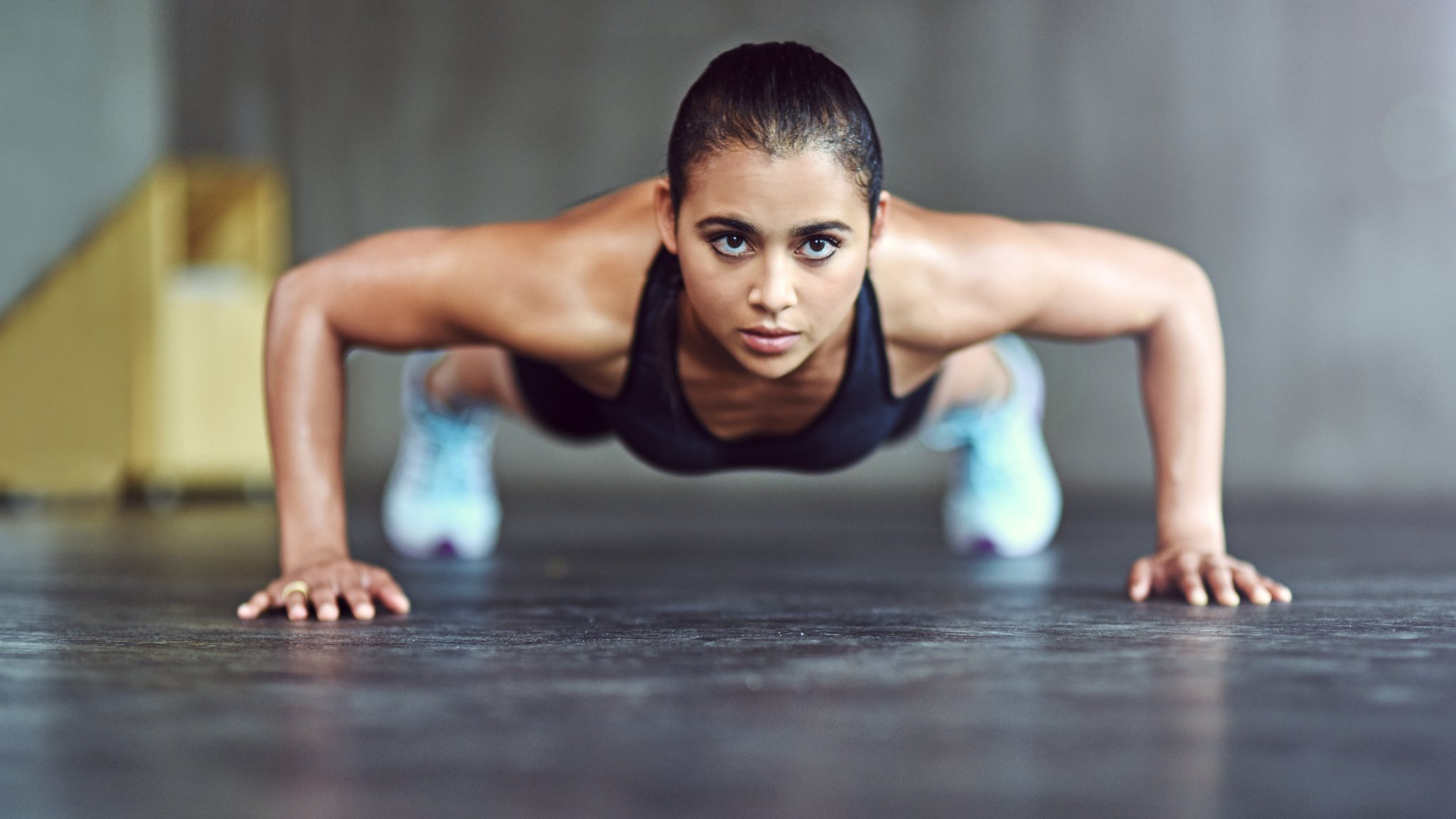 Flexiones o barras, ¿qué ejercicio es el más completo? - BBC News Mundo