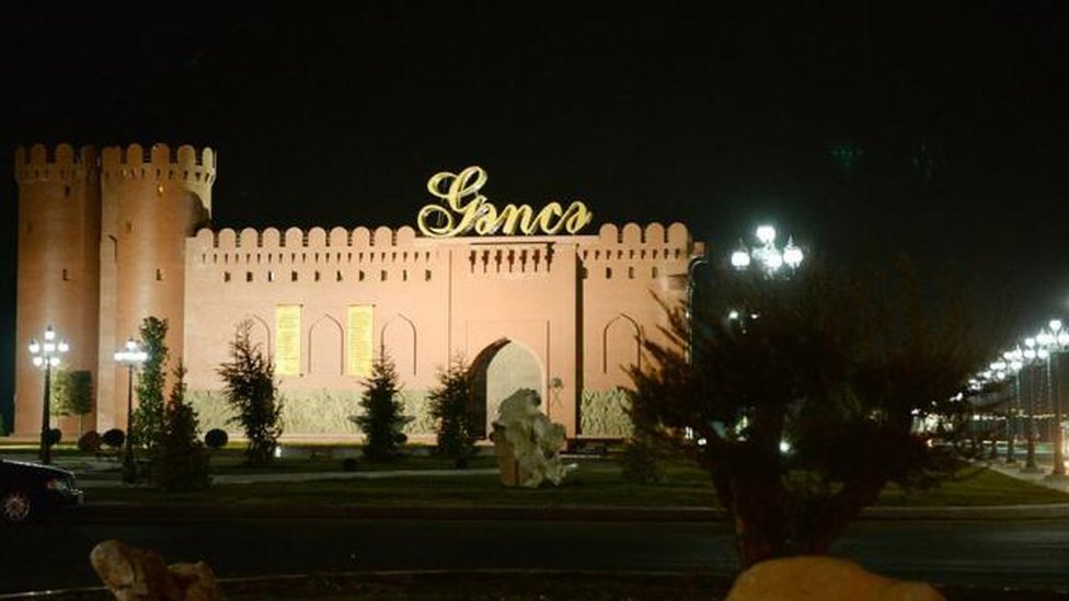 Жапон әйелдерінің зәр шығаруының интимдік видеосы