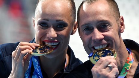 USA make World mixed-synchro history