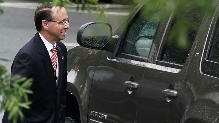 Rod Rosenstein: Russia inquiry chief set for Trump showdown