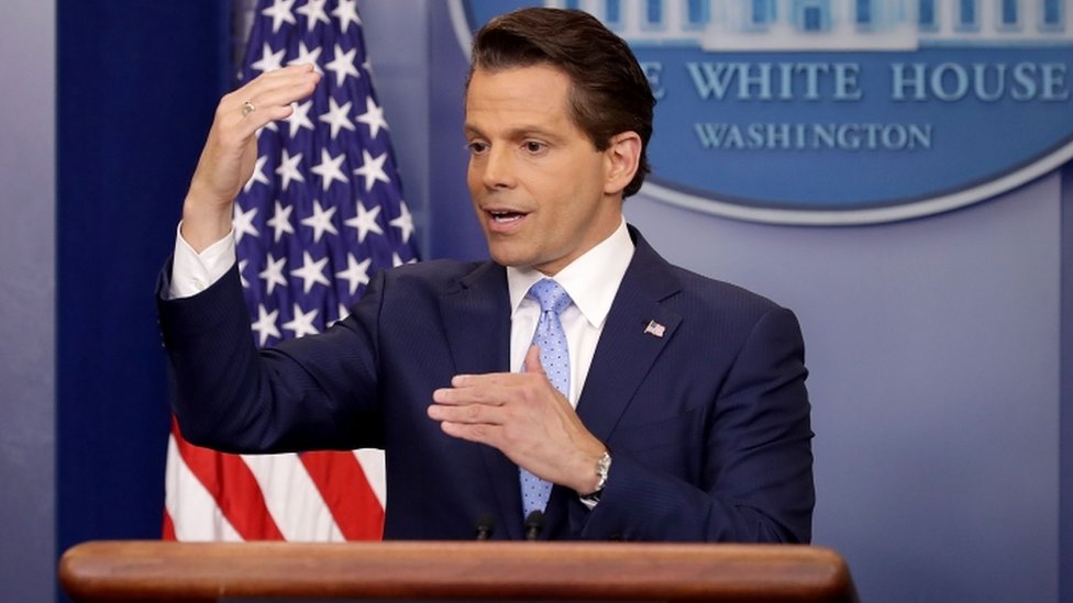 2019 トランプ ほほえましい 第45代アメリカ大統領 宣誓就任式